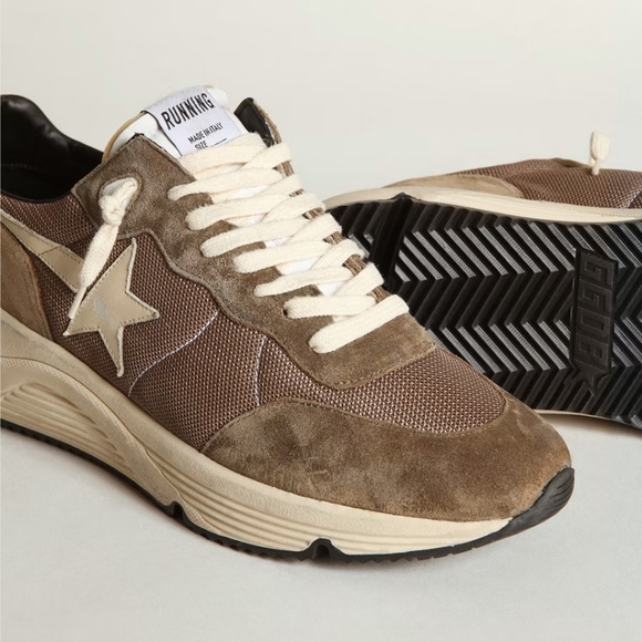 New Golden Goose Men's Lace Up Running Sneakers - Picture 3 of 14